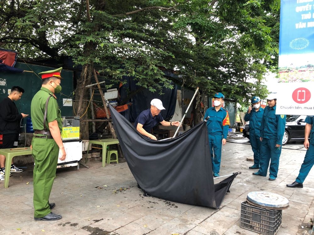 Tây Hồ (Hà Nội): Phường Phú Thượng tổ chức ra quân xử lý tình trạng vi phạm trật tự đô thị