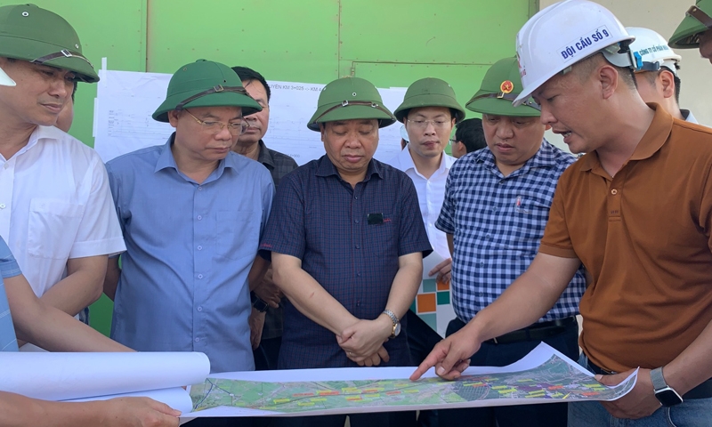 Thái Bình: Khẩn trương thi công Tuyến đường trục kết nối trong Khu kinh tế Thái Bình