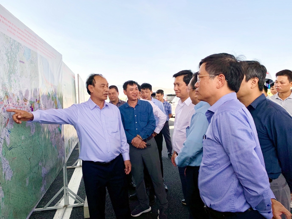 Chấp thuận khai thác tạm có điều kiện đối với tuyến chính Dự án thành phần đầu tư xây dựng đoạn Nha Trang – Cam Lâm