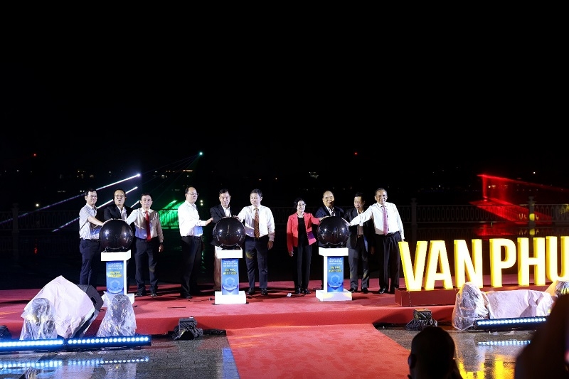 Nhạc nước Van Phuc Water Show - Tiện ích đẳng cấp của khu đô thị Van Phuc City