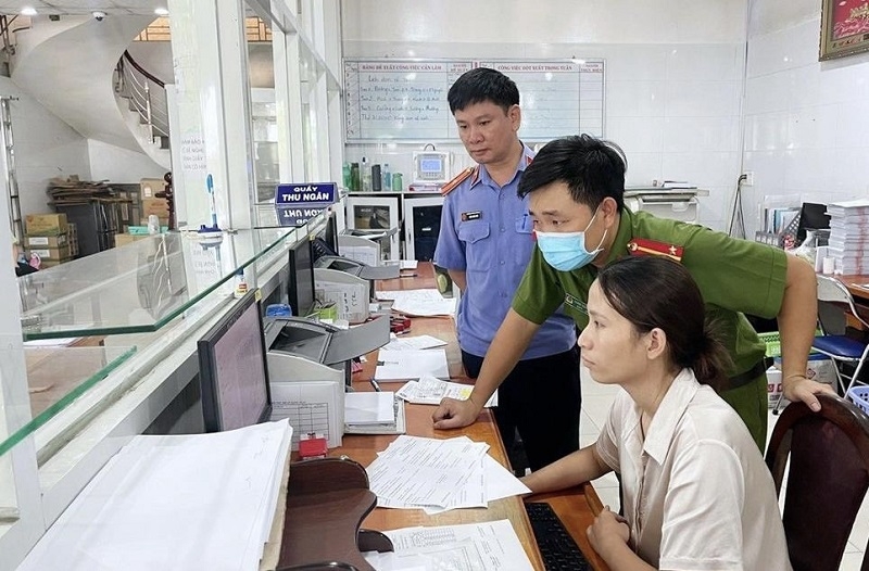 Công an tỉnh Đồng Nai thu giữ hàng trăm ngàn giấy ghi khống bệnh để trục lợi bảo hiểm