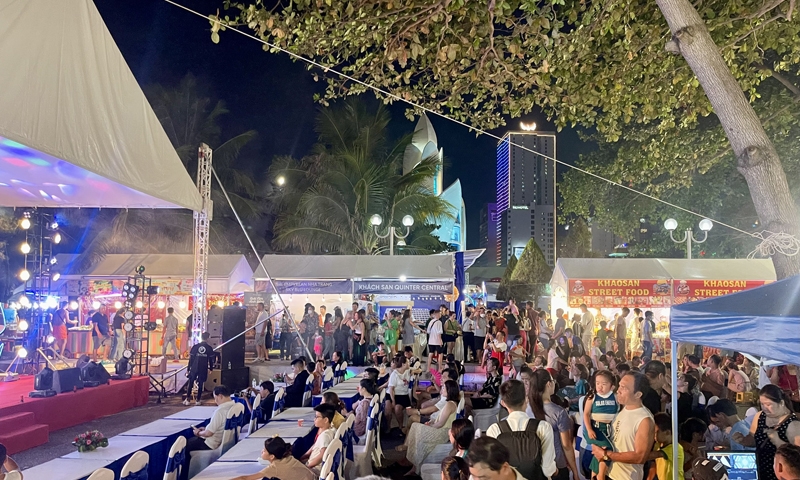 Festival Biển Nha Trang 2023: Đặc sản 3 miền tại Lễ hội ẩm thực