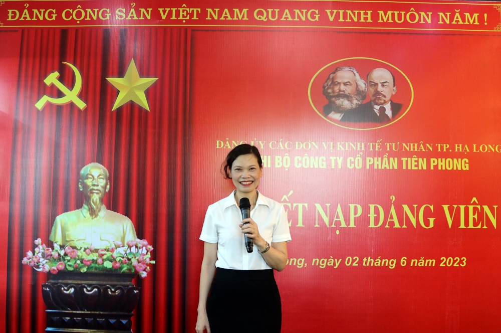 Hạ Long (Quảng Ninh): Nhiều kỹ sư trẻ ngành Xây dựng được kết nạp vào Đảng