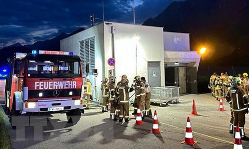 Áo: Cháy tàu hỏa trong đường hầm, sơ tán khẩn cấp 200 hành khách