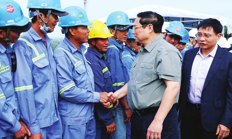 Thủ tướng Chính phủ Phạm Minh Chính: Cao tốc có sớm ngày nào, ĐBSCL hưởng lợi ngày đó