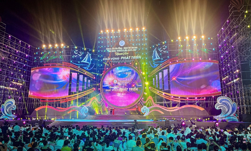 Festival Biển Nha Trang - Khánh Hòa 2023: Doanh thu du lịch đạt 550 tỷ đồng