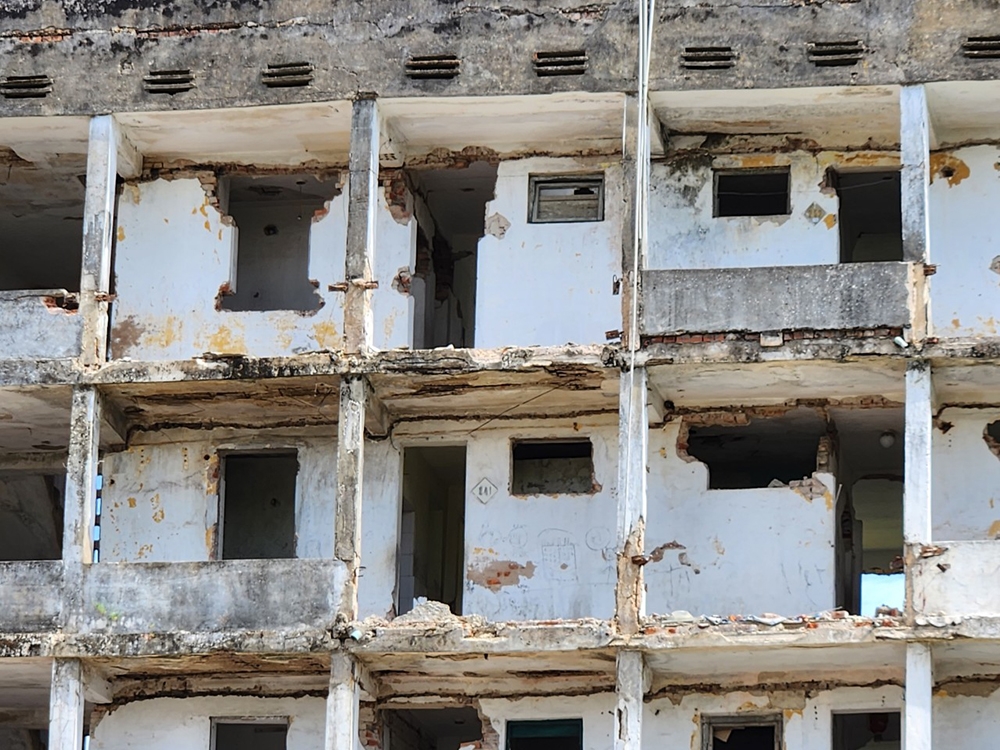Nghệ An: Cưỡng chế phá dỡ nhà chung cư có mức độ nguy hiểm cấp độ D