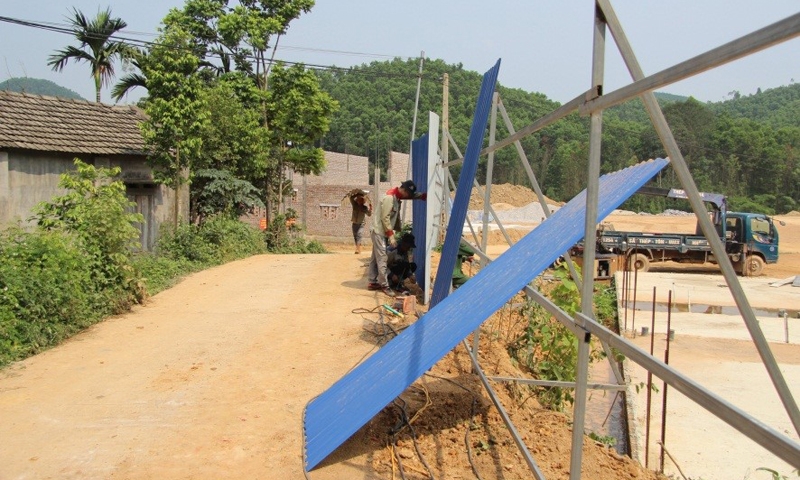 Thái Nguyên: Vụ bé trai 10 tuổi tử vong tại dự án, chủ đầu tư "vội vã" dựng rào chắn và đậy nắp hố