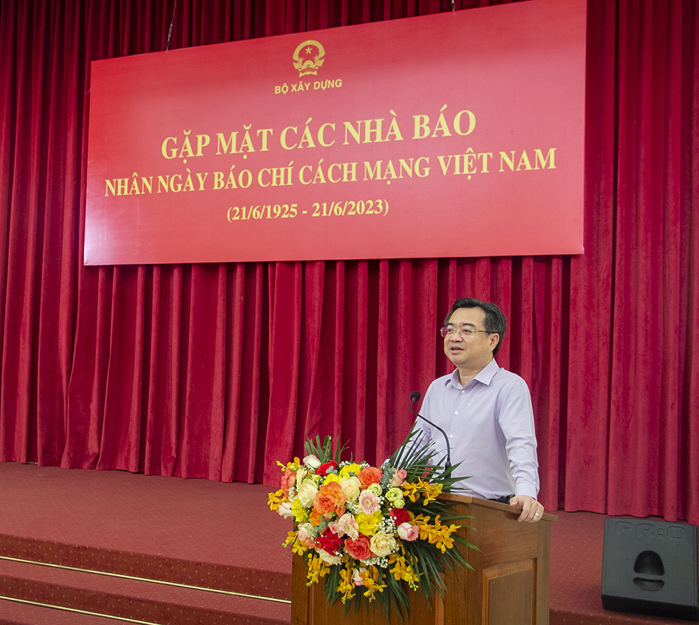 Bộ trưởng Nguyễn Thanh Nghị gặp mặt, chúc mừng những người làm báo ngành Xây dựng