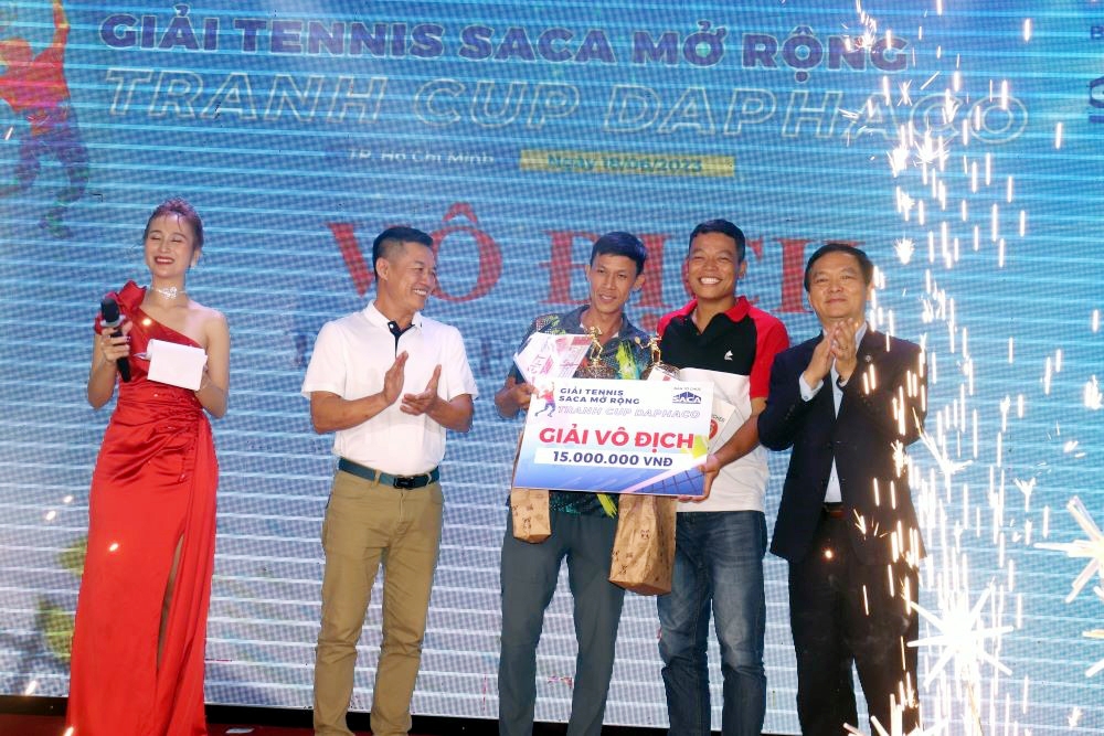 SACA: Tổ chức thành công giải Tennis SACA mở rộng “Tranh Cup DAPHACO”