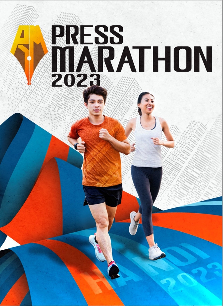 Giải chạy bộ Press Marathon 2023 thu hút đông đảo các nhà báo
