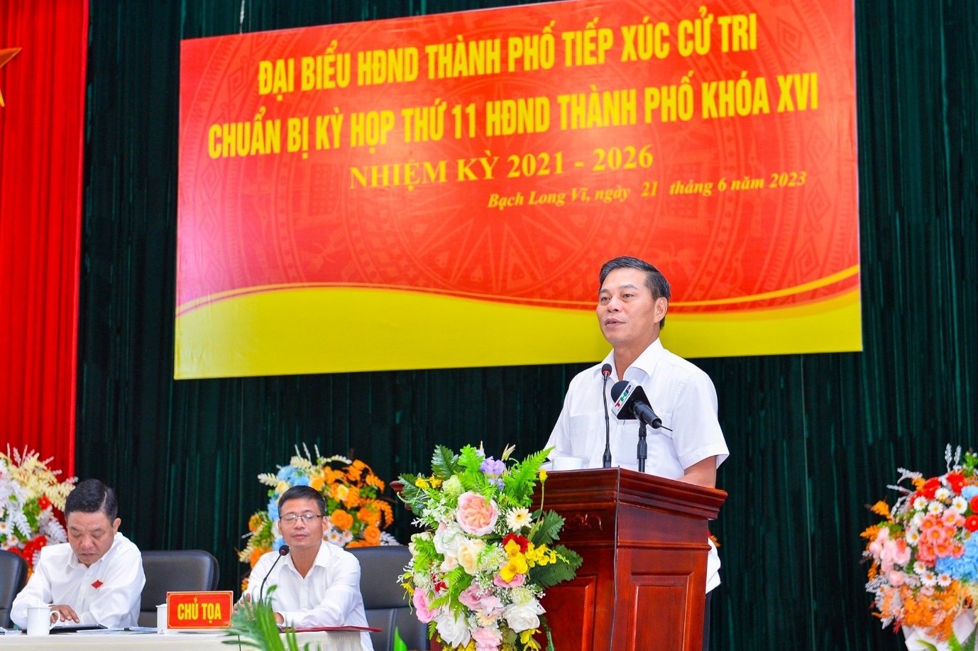 Hải Phòng: Chủ tịch UBND thành phố tiếp xúc cử tri huyện đảo Bạch Long Vỹ