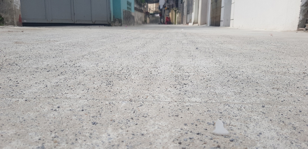 Thành phố Hải Dương: Đường mới làm hai tháng đã hỏng
