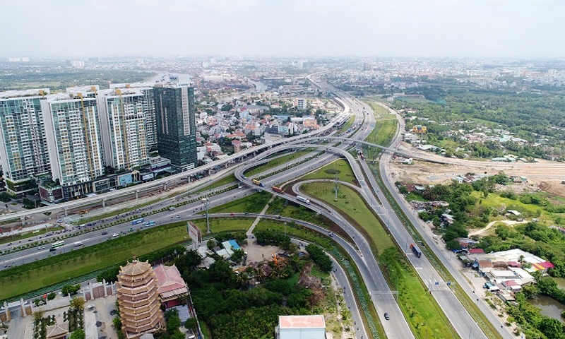 Thành phố Hồ Chí Minh: Ban hành kế hoạch phát triển kết cấu hạ tầng giao thông gắn với các cơ chế, chính sách đặc thù