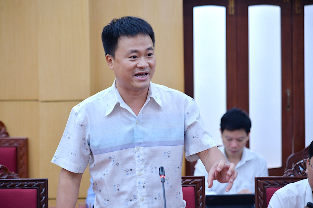 Các cơ quan tham mưu của UBND thành phố Quảng Ngãi không nắm chuyên môn?