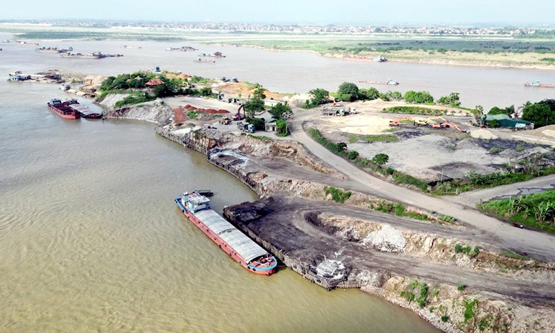 Phú Thọ: “Bến cảng” hoạt động trái phép nhiều năm vẫn ung dung hoạt động?