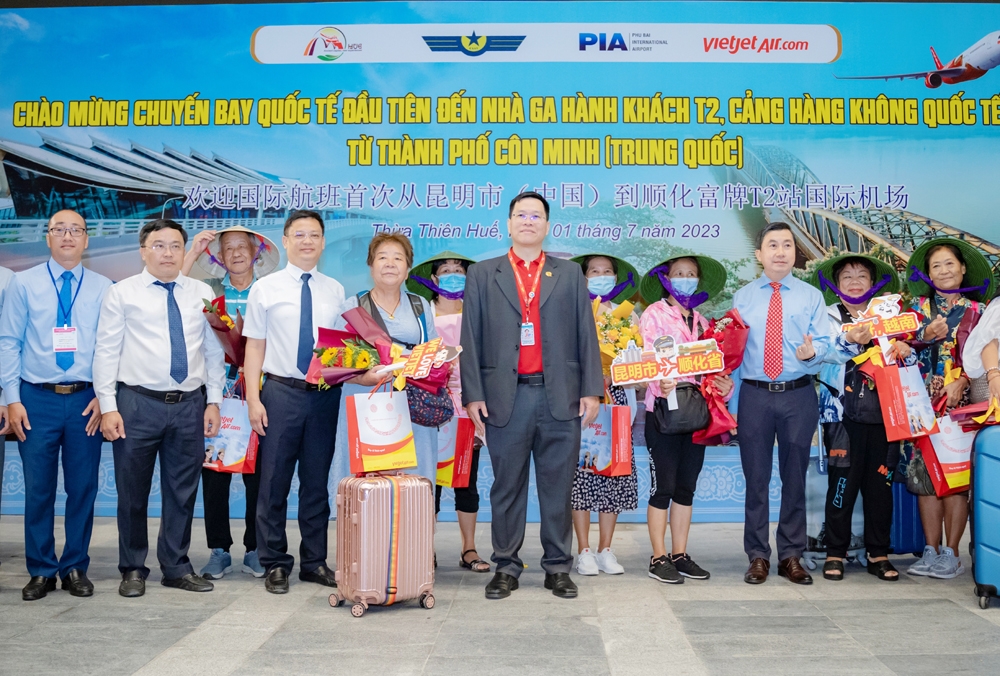 Thừa Thiên - Huế: Đón chuyến bay quốc tế đầu tiên đến Nhà ga T2 - Cảng hàng không quốc tế Phú Bài