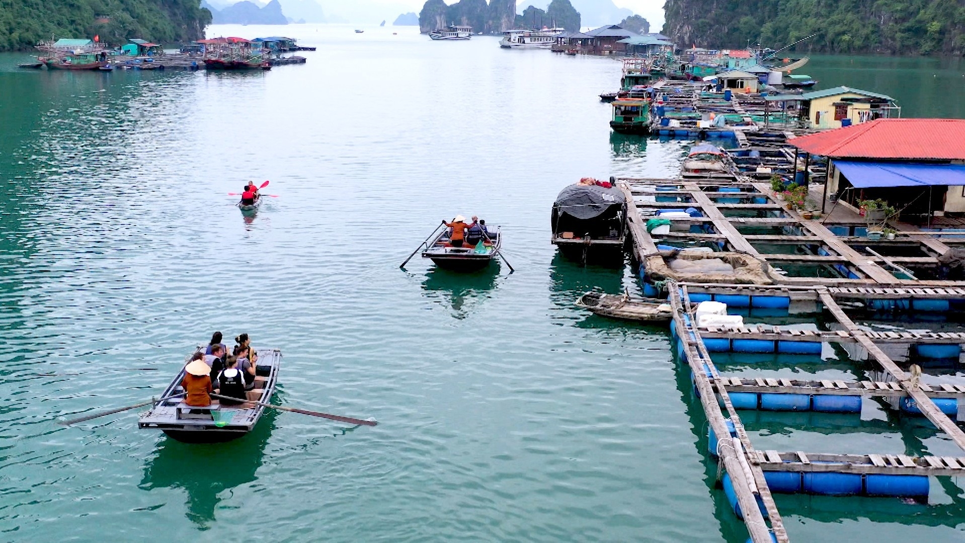 Làng chài Cửa Vạn lọt top 'làng cổ đẹp như tranh' của thế giới