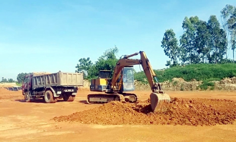 Thanh Hóa: Chủ đầu tư chỉ đạo đào bỏ đất không đảm bảo yêu cầu ra khỏi công trình