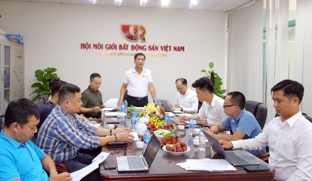 Hội nghị Ban Chấp hành Hội Môi giới bất động sản Việt Nam lần thứ 3 nhiệm kỳ 2021-2026