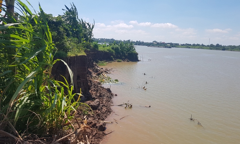 Hưng Yên: Bãi sông kêu cứu