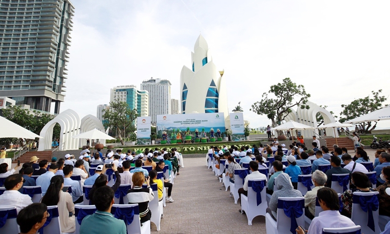 Khánh Hòa tổ chức Lễ ra quân chương trình “Hành động xanh – vì tương lai xanh”