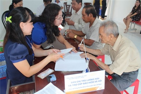 BHXH Việt Nam chi trả lương hưu theo mức hưởng mới từ ngày 14/8/2023