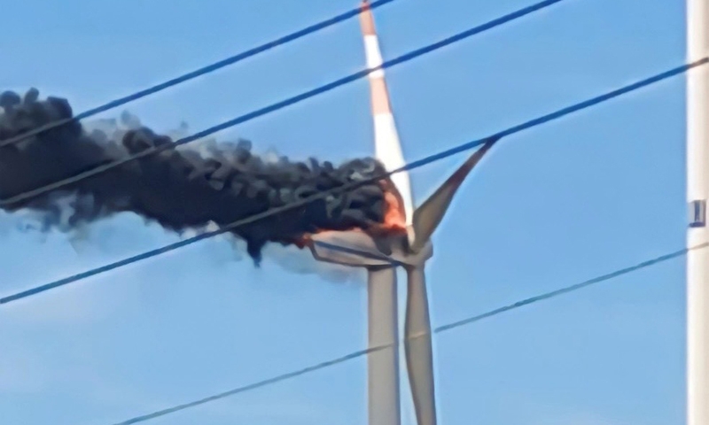 Bình Thuận: Cháy tuabin điện gió tại Nhà máy điện gió Phong Điện 1