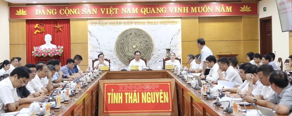 Thái Nguyên: Muốn phối hợp chặt chẽ với EVNNPC trong triển khai các dự án công trình điện