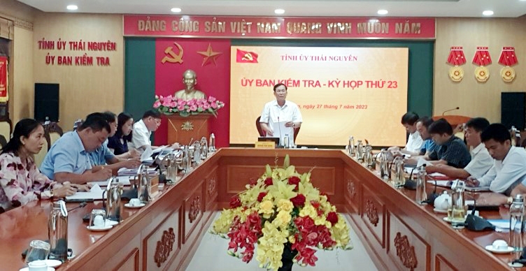 Thái Nguyên: Kỷ luật khiển trách Trưởng ban Quản lý dự án Bệnh viện Đa khoa huyện Đồng Hỷ