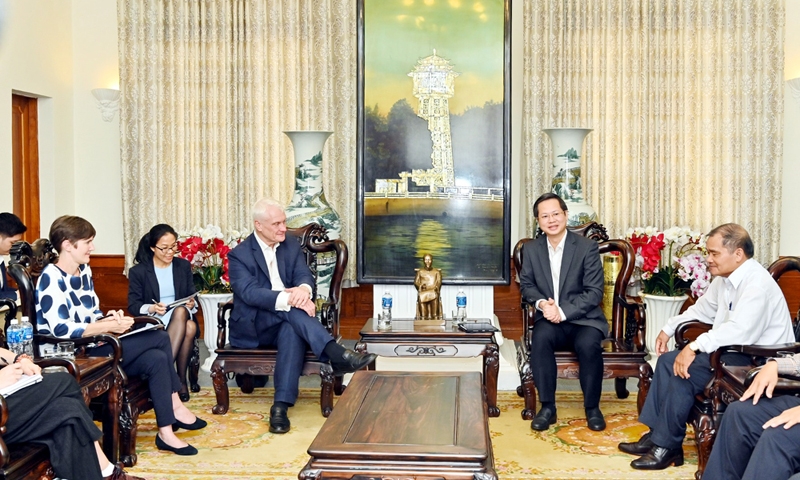 Bình Thuận: Chủ tịch UBND tỉnh tiếp Đoàn công tác Tổng lãnh sự quán Vương quốc Anh