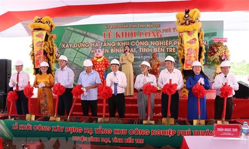 Bến Tre khởi công xây dựng hạ tầng Khu công nghiệp Phú Thuận