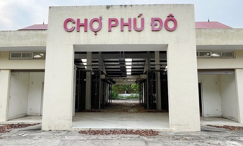 Hà Nội: Chợ Phú Đô xây xong “đắp chiếu” nửa thập kỷ, gây lãng phí