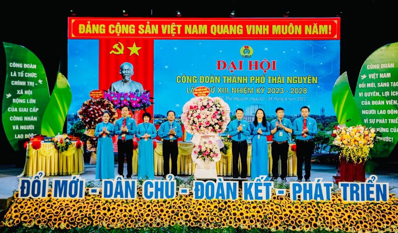 Chánh Văn phòng LĐLĐ tỉnh được bầu làm Chủ tịch LĐLĐ thành phố Thái Nguyên