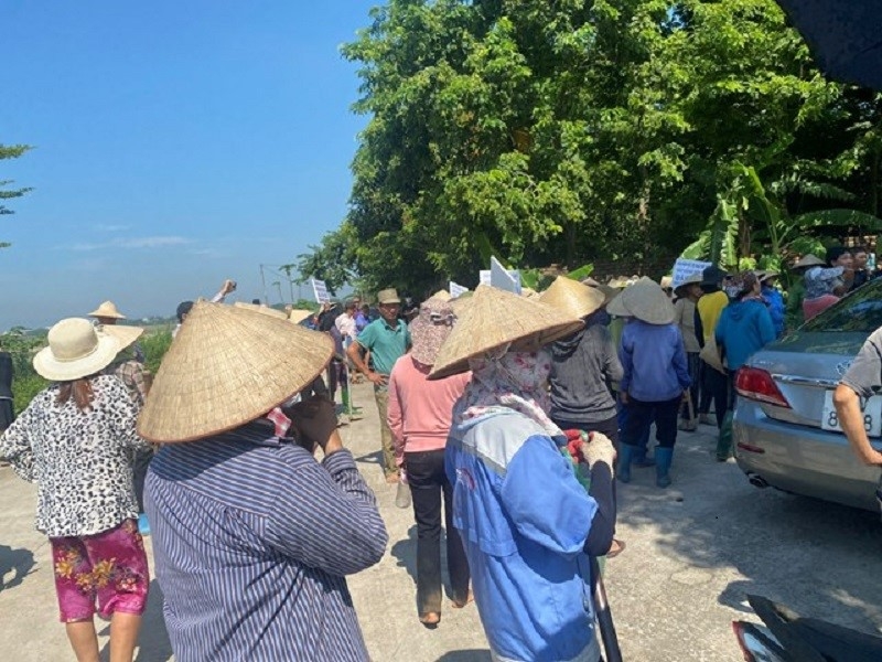 Việt Trì (Phú Thọ): Làm rõ dấu hiệu gây mất an ninh trật tự có tổ chức trong việc cắm mốc giới mỏ cát