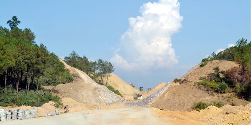 Thừa Thiên - Huế: Cho phép nghiên cứu xây băng tải than từ Lào qua cửa khẩu ở A Lưới