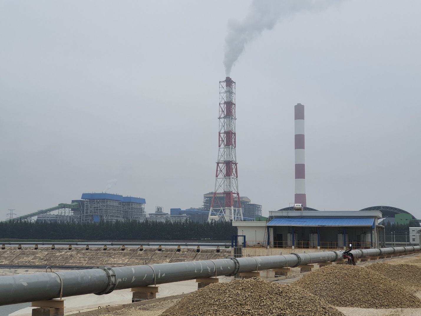Thái Bình: Công bố trúng đấu giá tro bay, xỉ đáy lò, thạch cao của nhà máy Nhiệt điện Thái Bình 2
