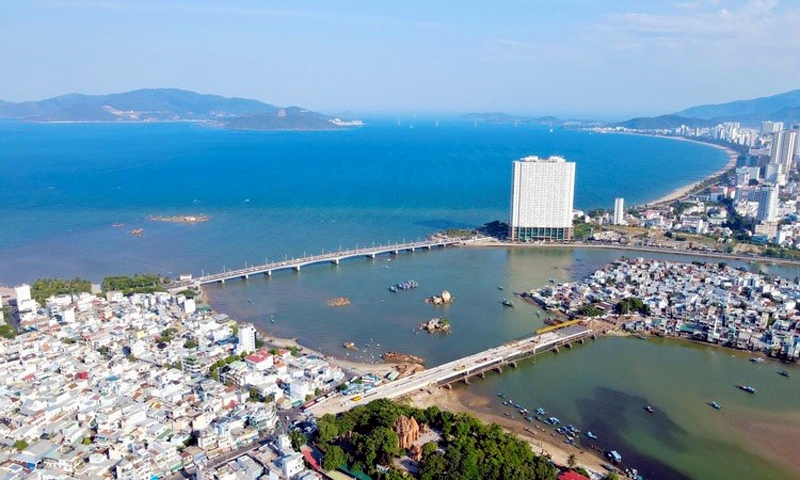 Nha Trang: Dự kiến hoàn thành cầu Xóm Bóng vào ngày 2/9