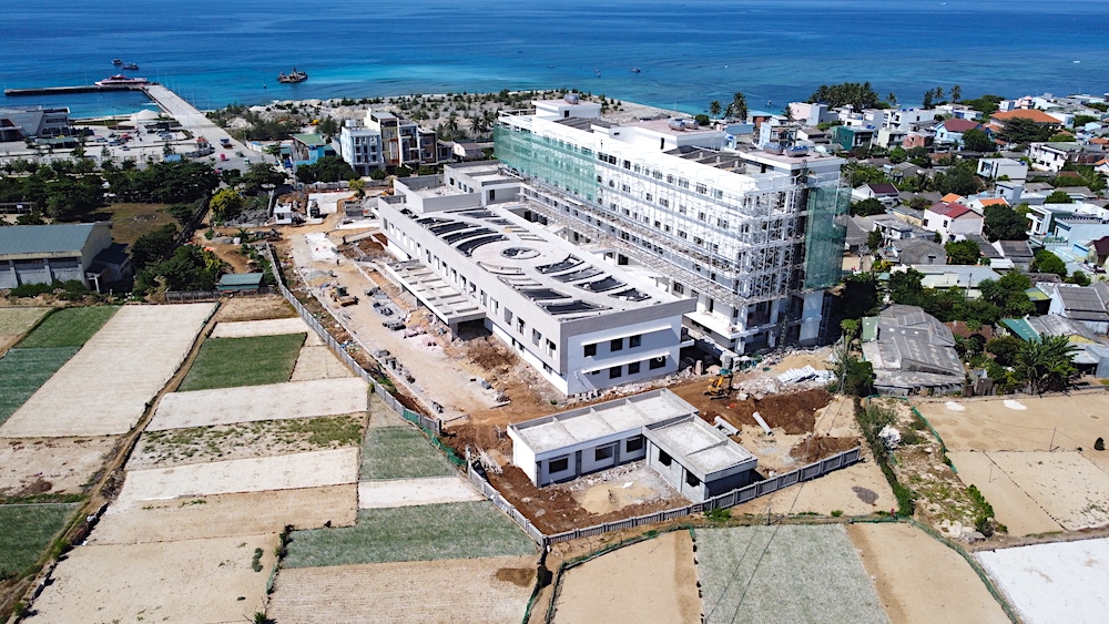 Trung tâm y tế trăm tỷ ở đảo Lý Sơn sắp hoàn thành