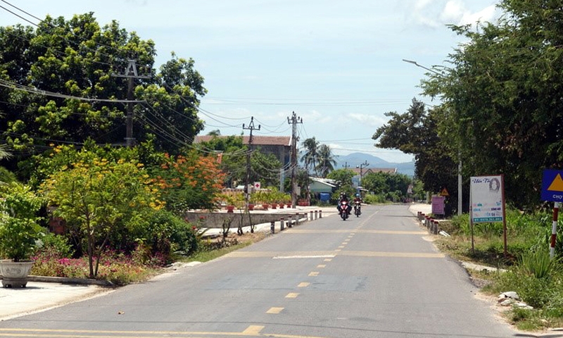 Bình Định: Huyện miền núi Vĩnh Thạnh có xã đầu tiên về đích nông thôn mới