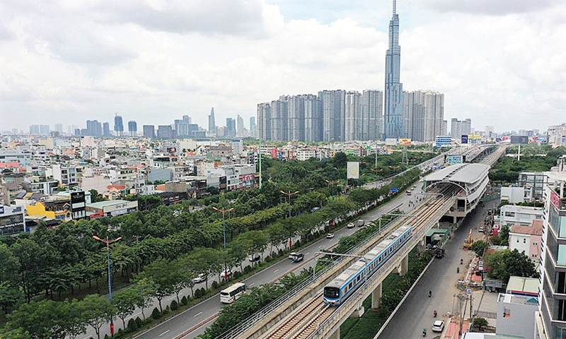 Thành phố Hồ Chí Minh: Những công trình hạ tầng mong ngày về đích