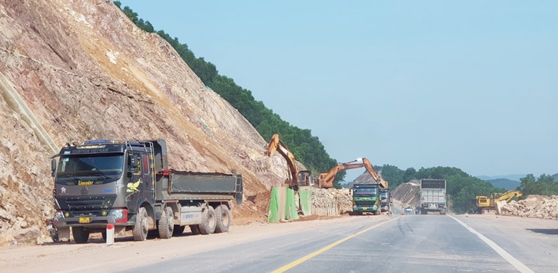 Thừa Thiên – Huế: Thanh tra Chính phủ kiến nghị xử lý vi phạm về khai thác khoáng sản tại Dự án cao tốc Cam Lộ - La Sơn