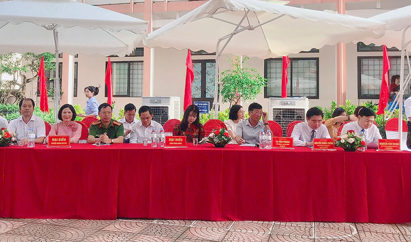 Vĩnh Phúc: Lãnh đạo huyện Bình Xuyên dự lễ khai giảng năm học mới