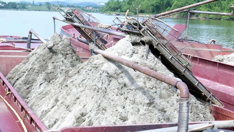 Hà Tĩnh: Siết chặt tình trạng khai thác khoáng sản trái phép
