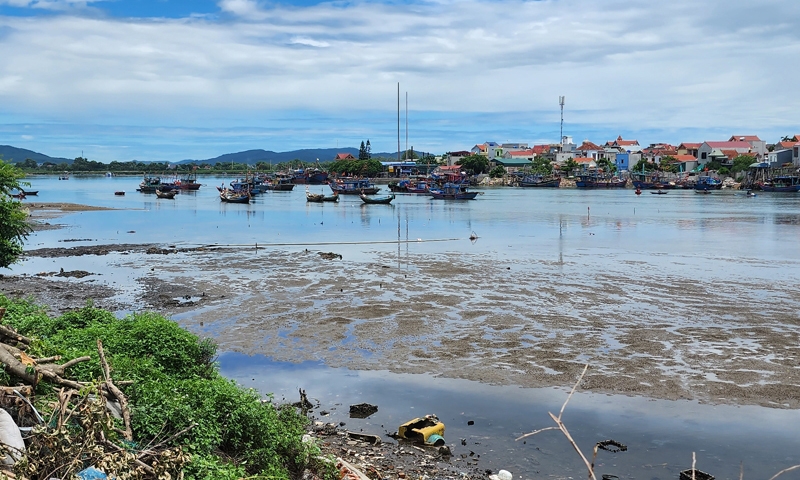 Thanh Hóa: Đầu tư gần 70 tỷ đồng nạo vét cảng cá Lạch Bạng