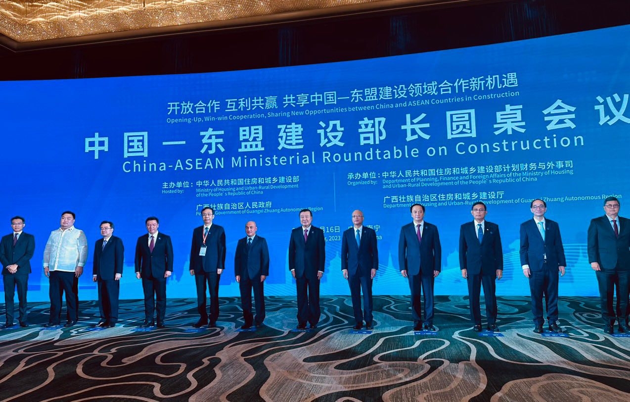 Bộ trưởng Nguyễn Thanh Nghị tham dự Hội nghị bàn tròn Bộ trưởng Xây dựng ASEAN – Trung Quốc
