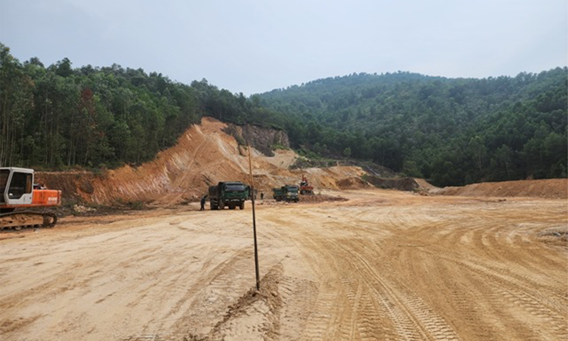 Thanh Hóa: Hủy kết quả trúng đấu giá quyền khai thác khoáng sản mỏ đất san lấp
