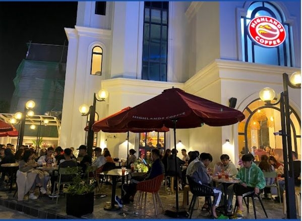 Mở 5 cửa hàng sau gần 3 năm, Highlands Coffee chứng minh tiềm năng của “mỏ vàng” Ocean City