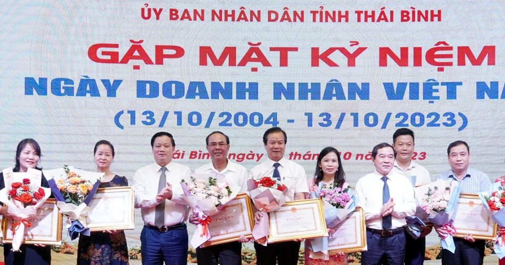 Thái Bình: Tổ chức gặp mặt, chúc mừng Ngày doanh nhân Việt Nam