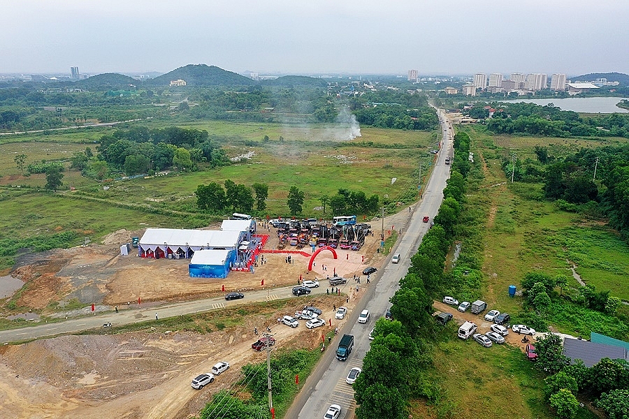 Hà Nội: Khởi công đoạn nối Đại lộ Thăng Long từ Quốc lộ 21 đến Hòa Bình